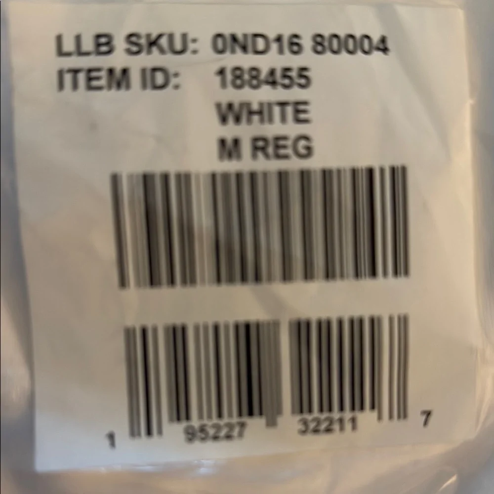 NWT!! L.L. Bean Long-Sleeved Tee. M. White. - Picture 5 of 6